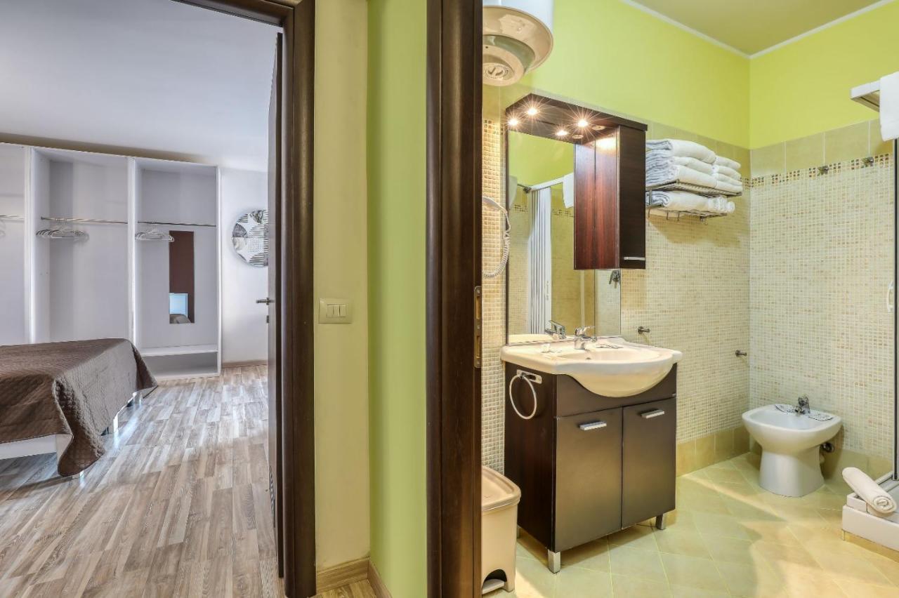 Asso Residence แตร์นี ภายนอก รูปภาพ